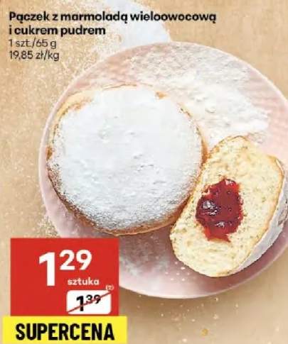 pączek z pudrem