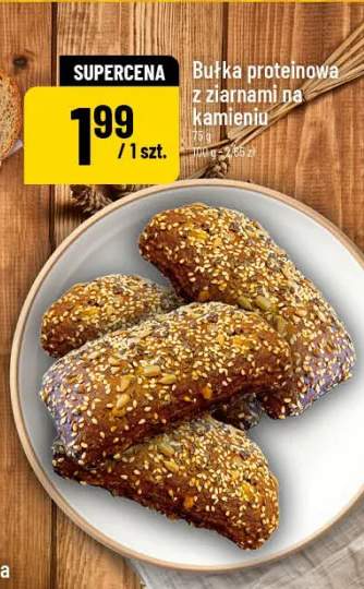 Bułka proteinowa z ziarnami na kamieniu