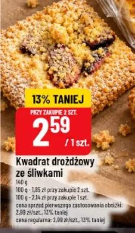 Kwadrat drożdżowy ze śliwkami