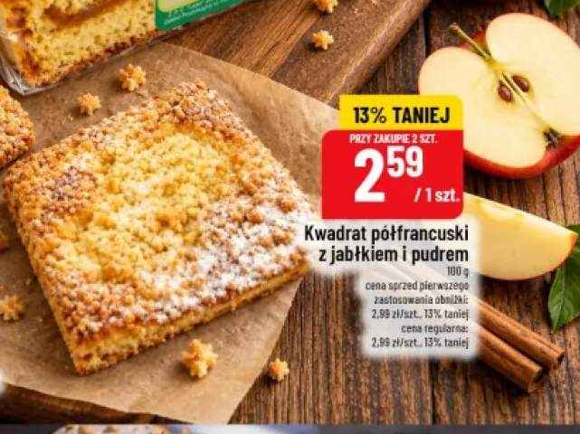 Kwadrat półfrancuski z jabłkiem i pudrem